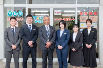 岩切店スタッフ