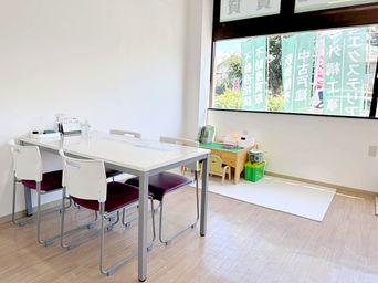 キッズスペースも完備