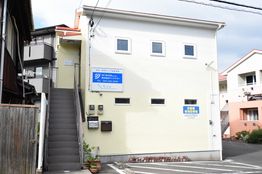 お店の前に駐車場があります。