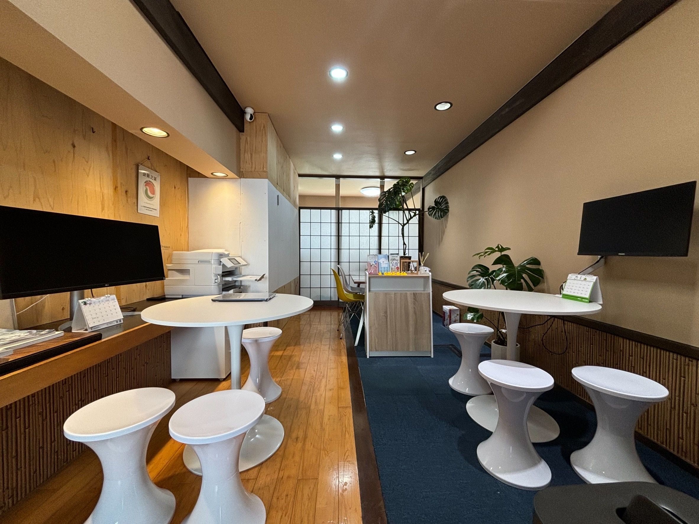 店内｜接客スペース