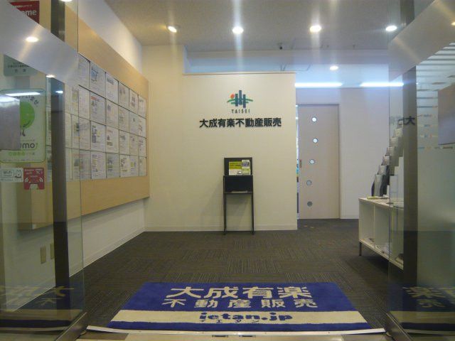 店舗入口