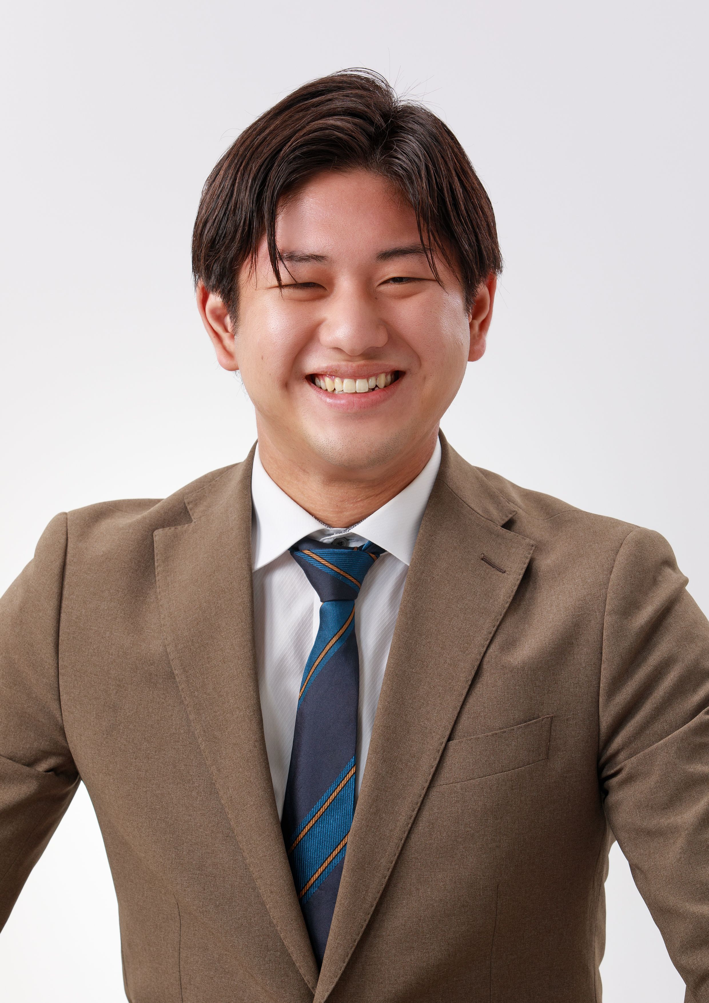 山本航大