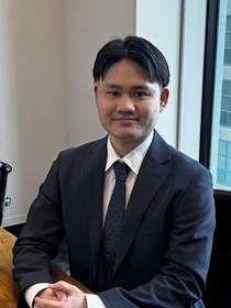 中坪優和