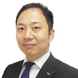 新井亮平