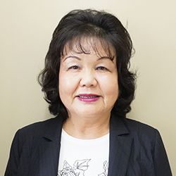 山本三枝子