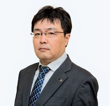 平田靖彦