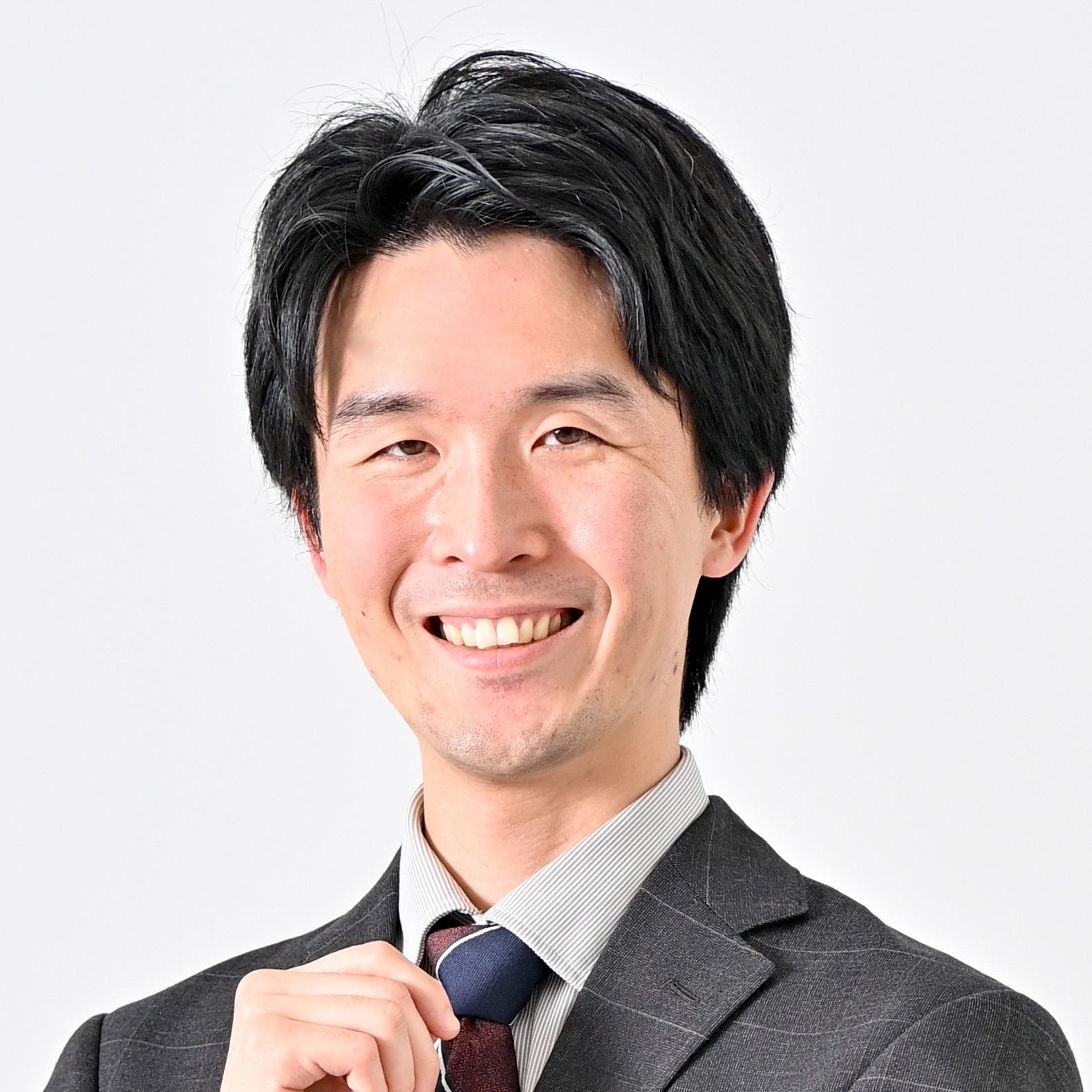 磯村徳人