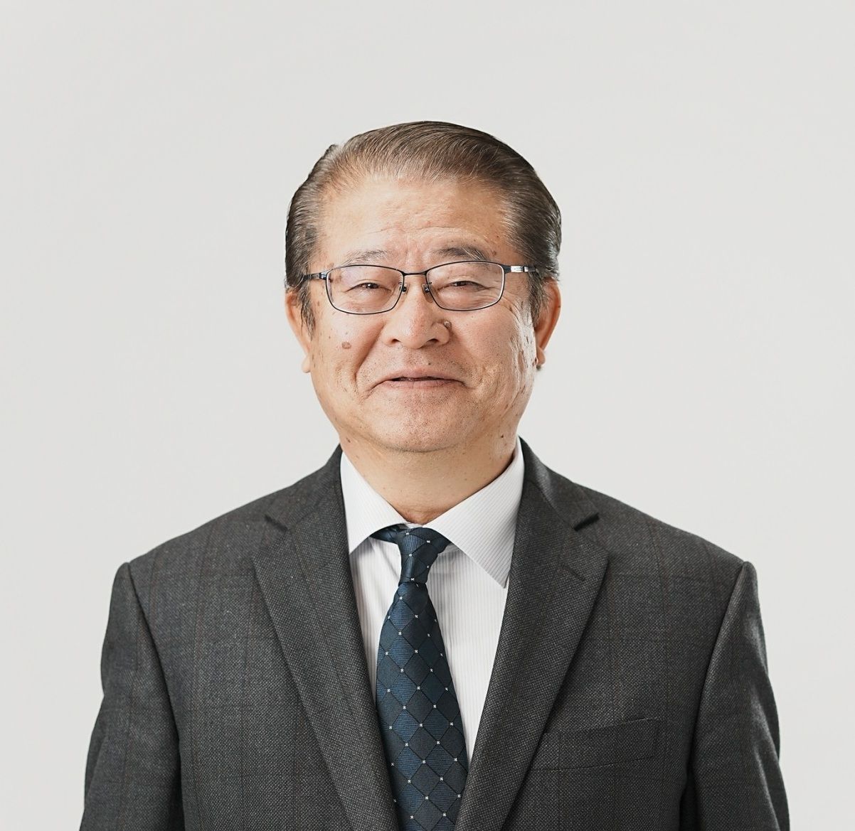 衛藤隆治