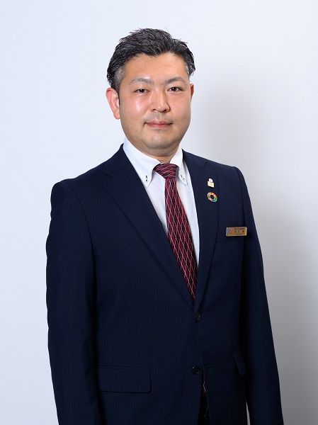尾形　慶