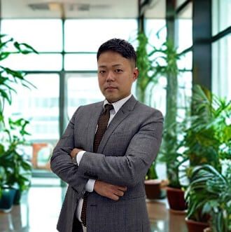 河野有輝